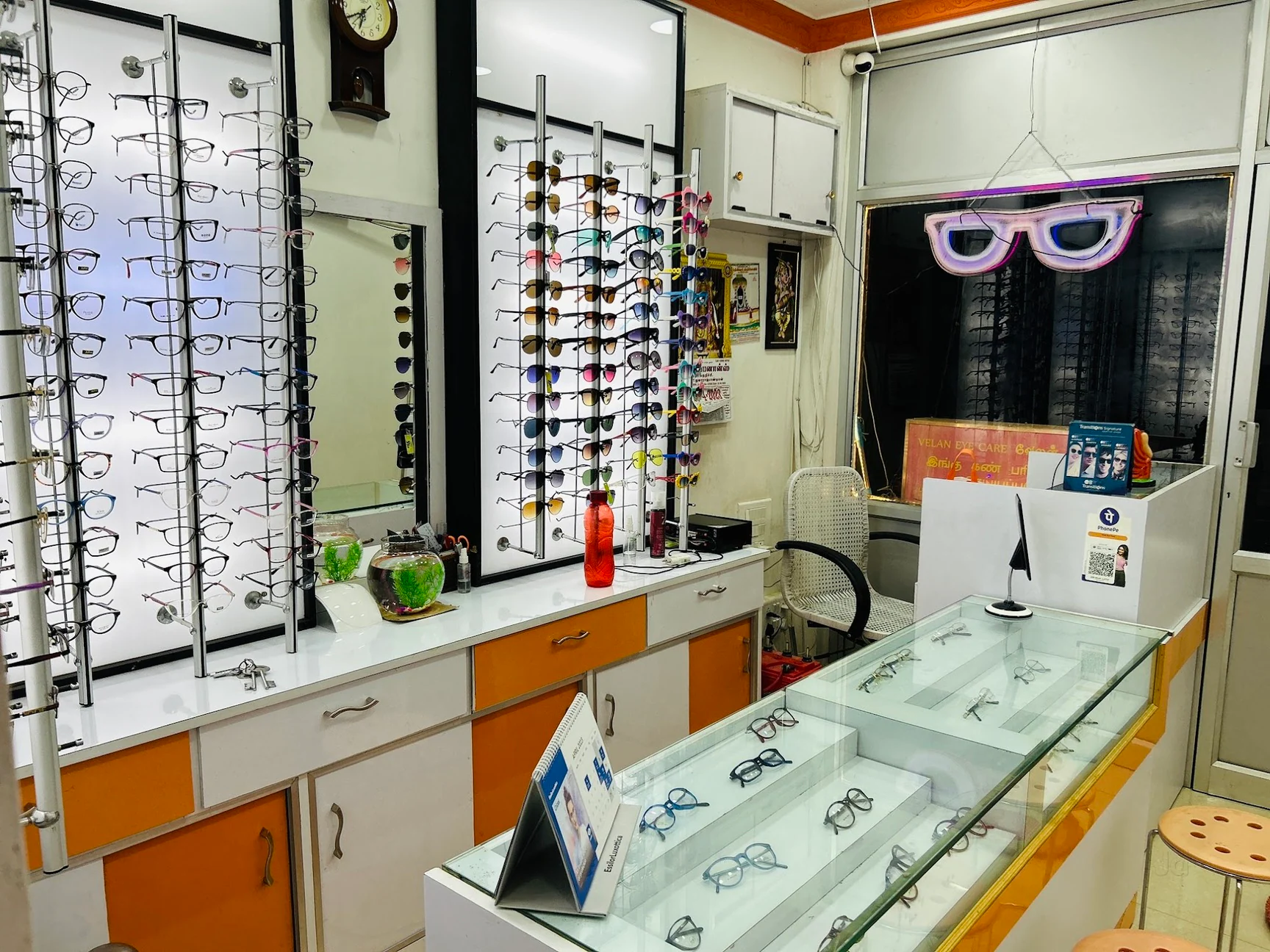 Contact Lenses